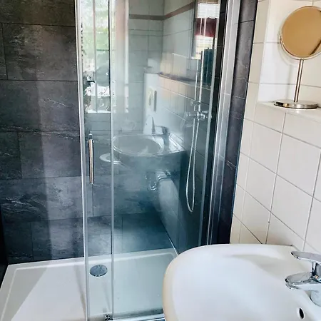 Ferienwohnung See-Zeit Mit Terrasse, Kamin, W-Lan, Garten Apartamento *
